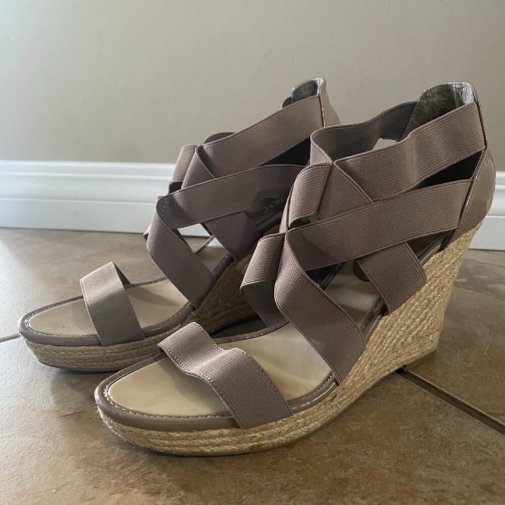 Expression Wedge Heels